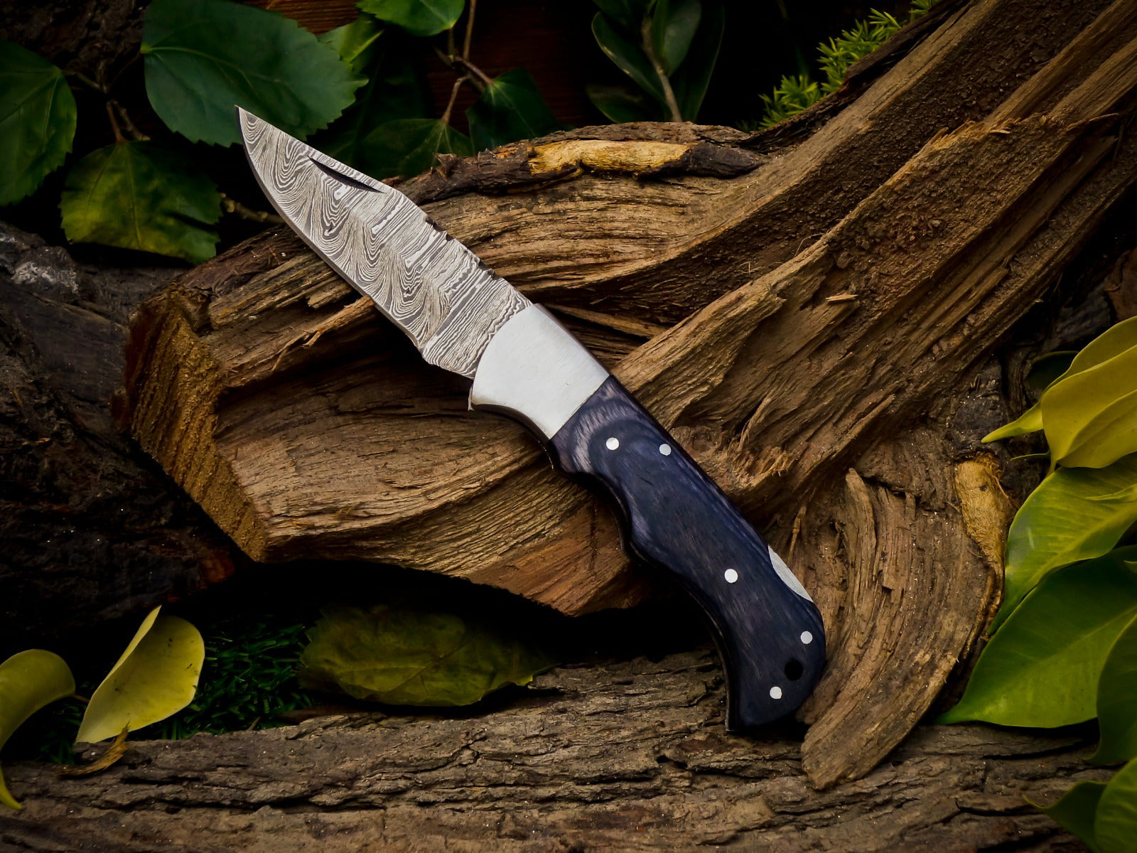 Personalized Handmade 6.75"Damascus Steel Pocket Knife, Folding EDC Hunting Knife, Wood Handle, Groomsmen Gift With Leather Sheath