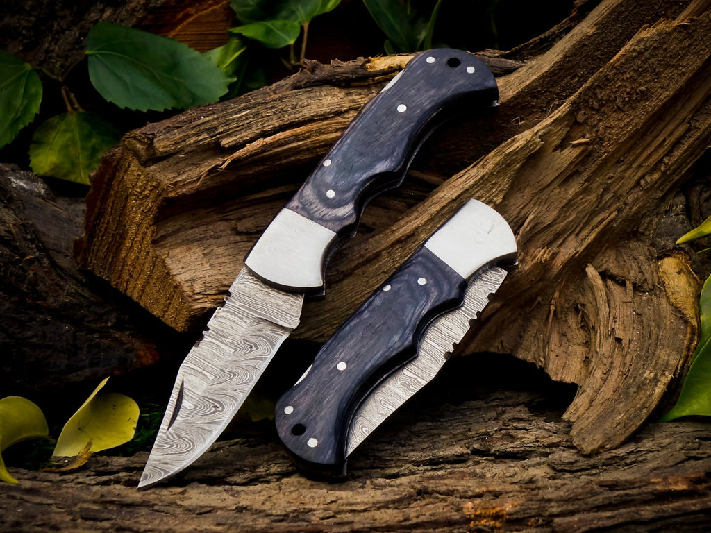Personalized Handmade 6.75"Damascus Steel Pocket Knife, Folding EDC Hunting Knife, Wood Handle, Groomsmen Gift With Leather Sheath