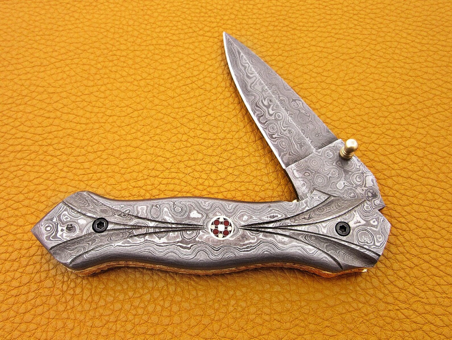 Custom Hand Forged Damascus knife with Damascus handle with Leather Cover Camping Hunting Folding Knife Liner lock