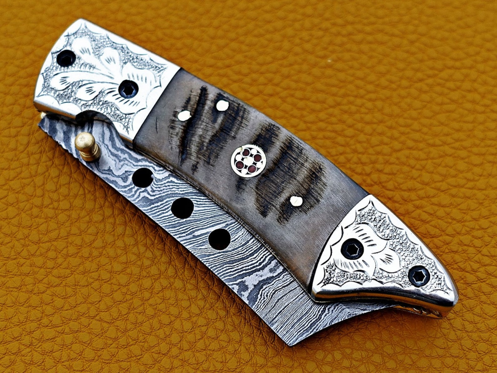 Custom Hand Forged Damascus knife with Ram handle with Leather Cover Camping Hunting Folding Knife Liner lock