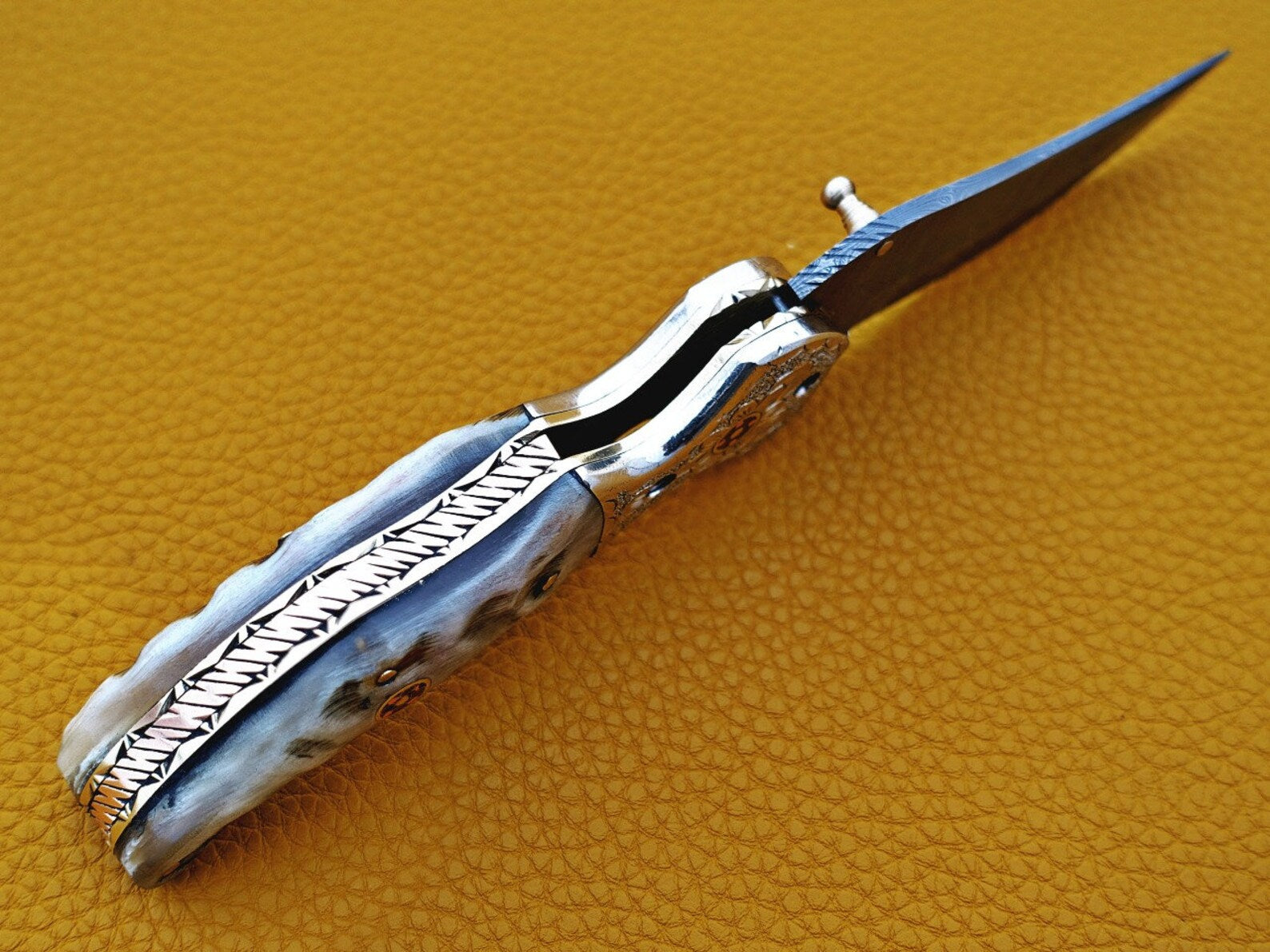 Custom Hand Forged Damascus knife with Ram handle with Leather Cover Camping Hunting Folding Knife Liner lock