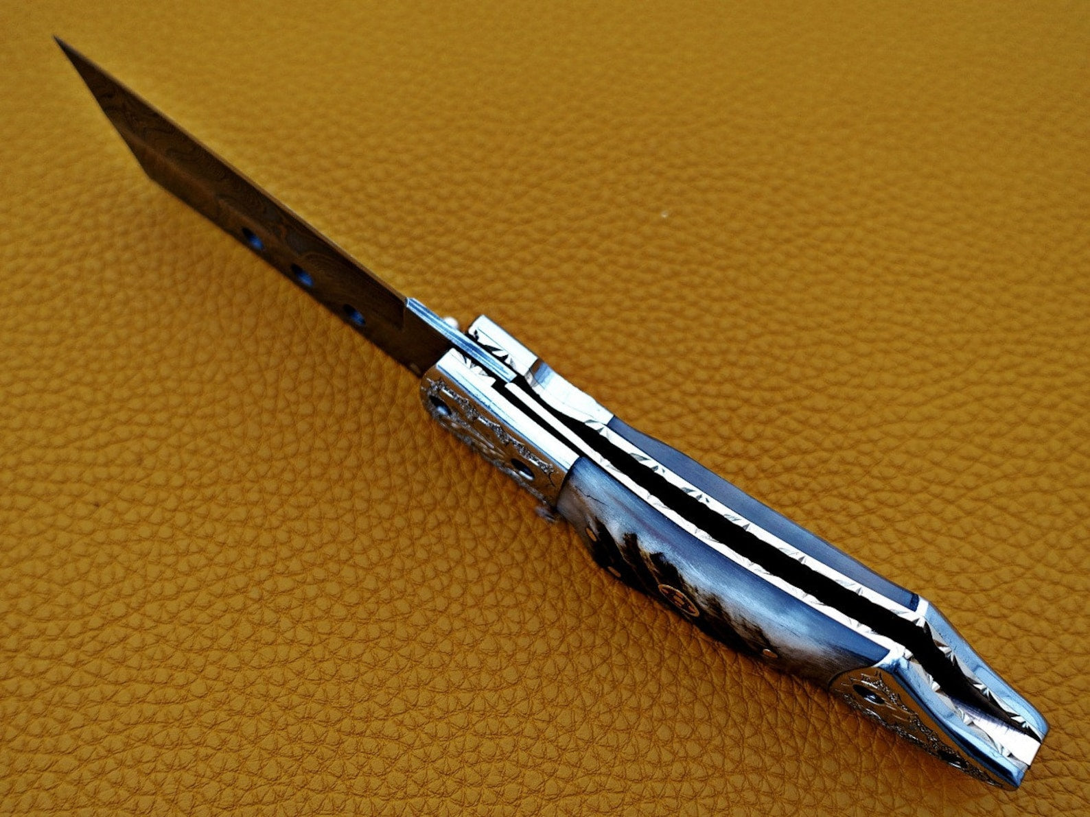 Custom Hand Forged Damascus knife with Ram handle with Leather Cover Camping Hunting Folding Knife Liner lock