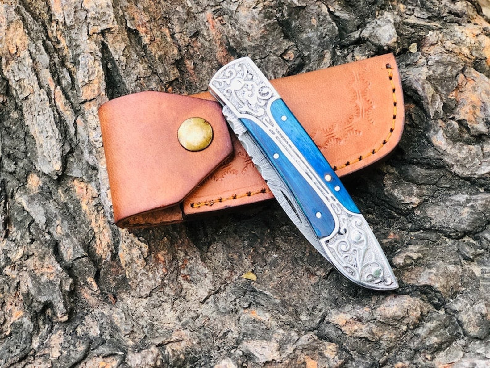 Handmade Damascus Pocket Knife Folding Knife For Men Gift For Father Camping Knife Pocket Knife For Women Gift For Fiancé Gift for Wife