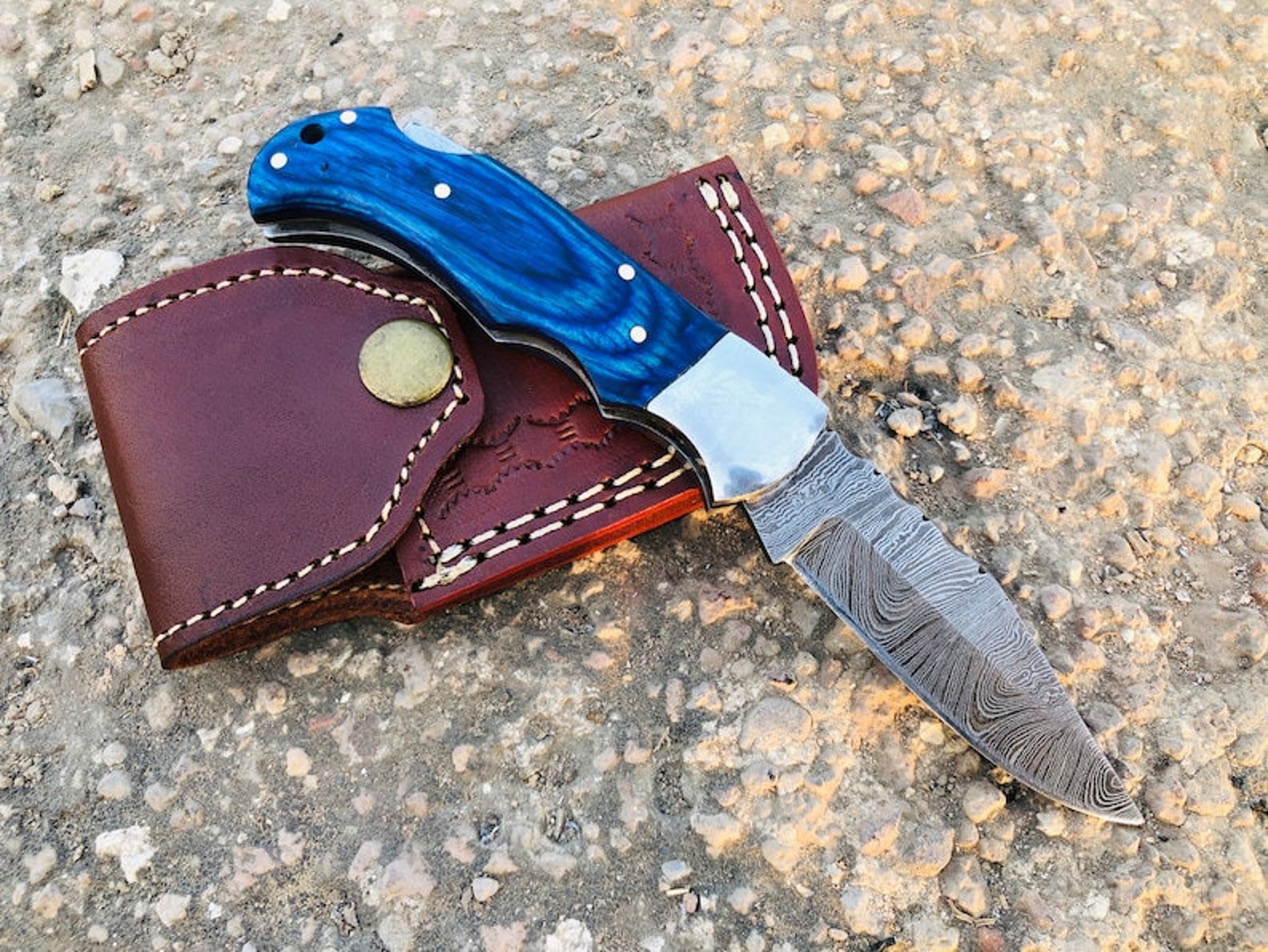 Handmade Damascus Pocket Knife Folding Knife For Men Gift For Father Camping Knife Pocket Knife For Women Gift For Fiancé Gift for Wife