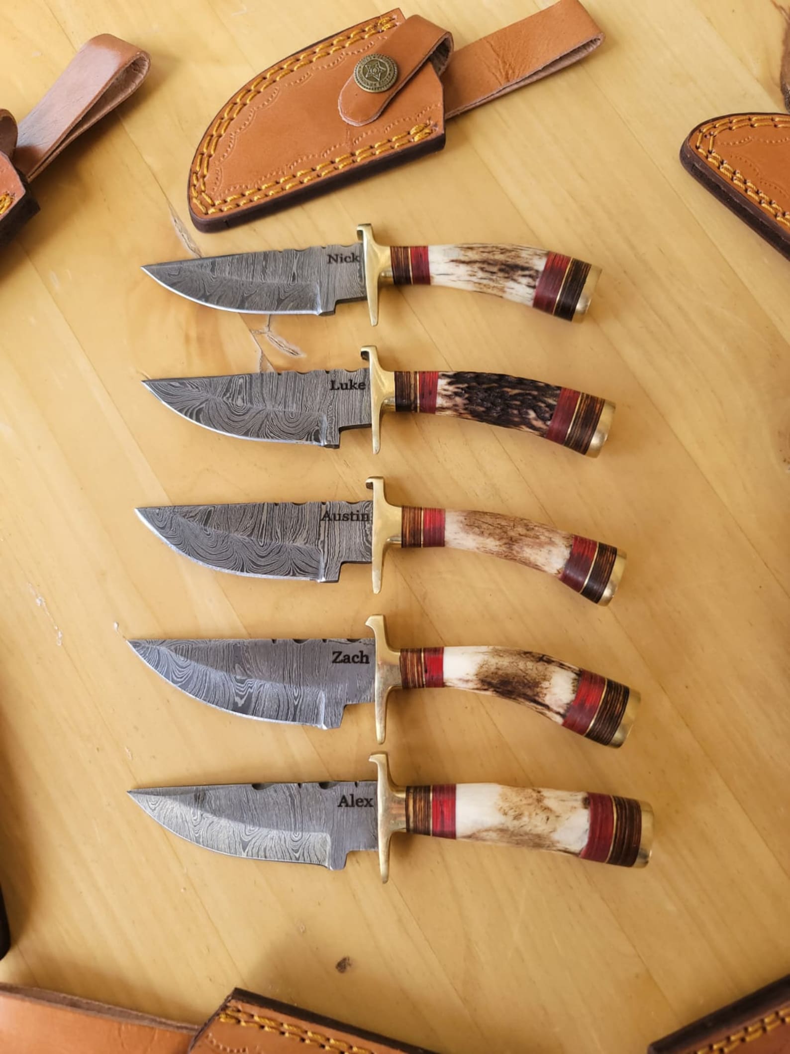 Personalized 8 inch Damascus Steel Hunting knife Handle Deer Antler W leather Cover