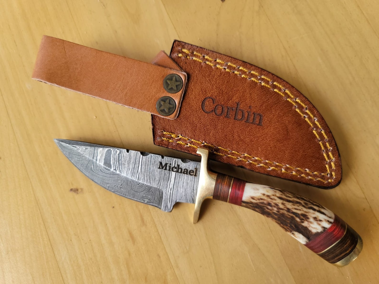 Personalized 8 inch Damascus Steel Hunting knife Handle Deer Antler W leather Cover