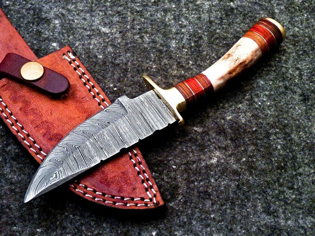 Personalized 8" Damascus Steel Hunting knife Groomsmen Gifts for Wedding, Handle Deer Antler