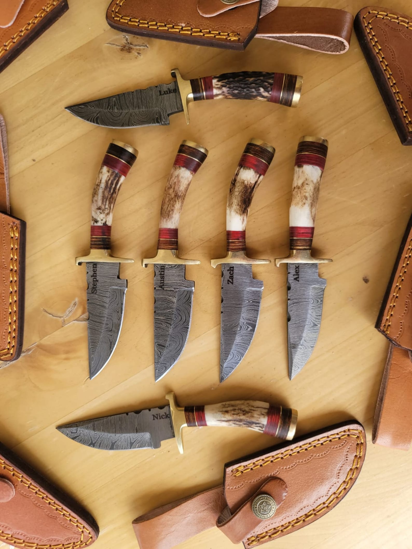 Personalized 8 inch Damascus Steel Hunting knife Handle Deer Antler W leather Cover