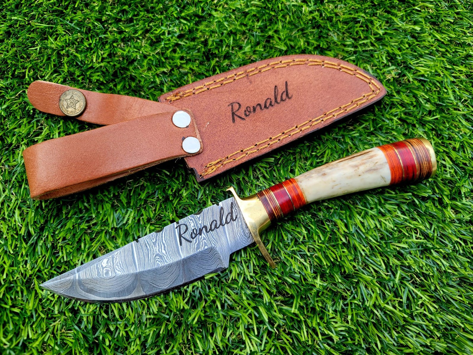 Personalized 8" Damascus Steel Hunting knife Groomsmen Gifts for Wedding, Handle Deer Antler