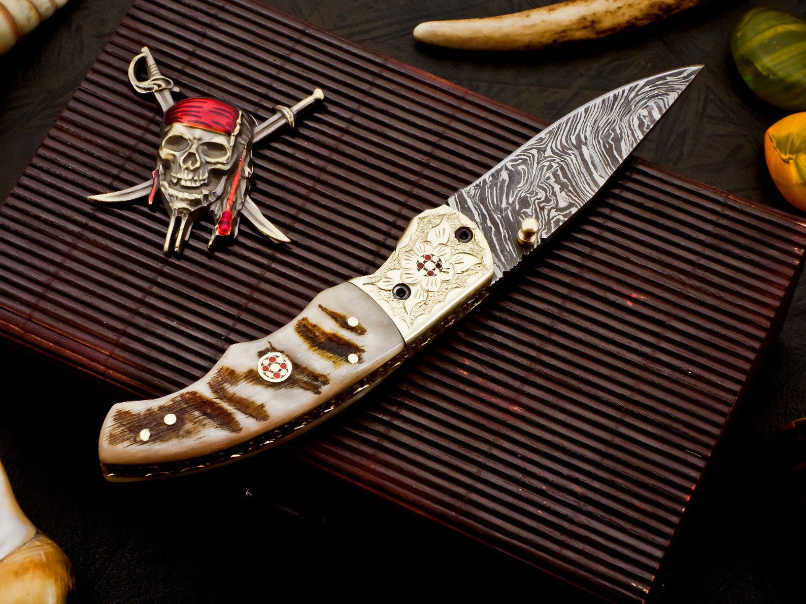 Custom Hand Forged Damascus knife Ram Horn handle with Leather Cover Camping Hunting Folding Knife