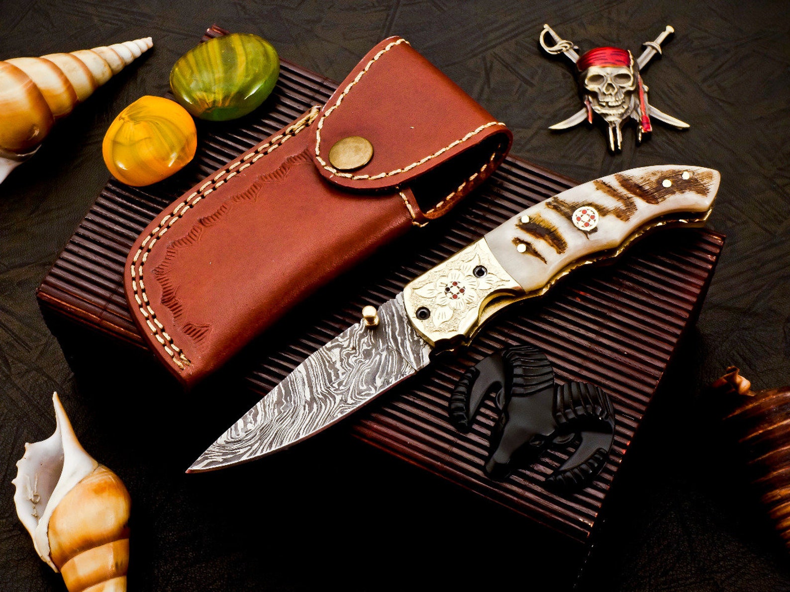 Custom Hand Forged Damascus knife Ram Horn handle with Leather Cover Camping Hunting Folding Knife