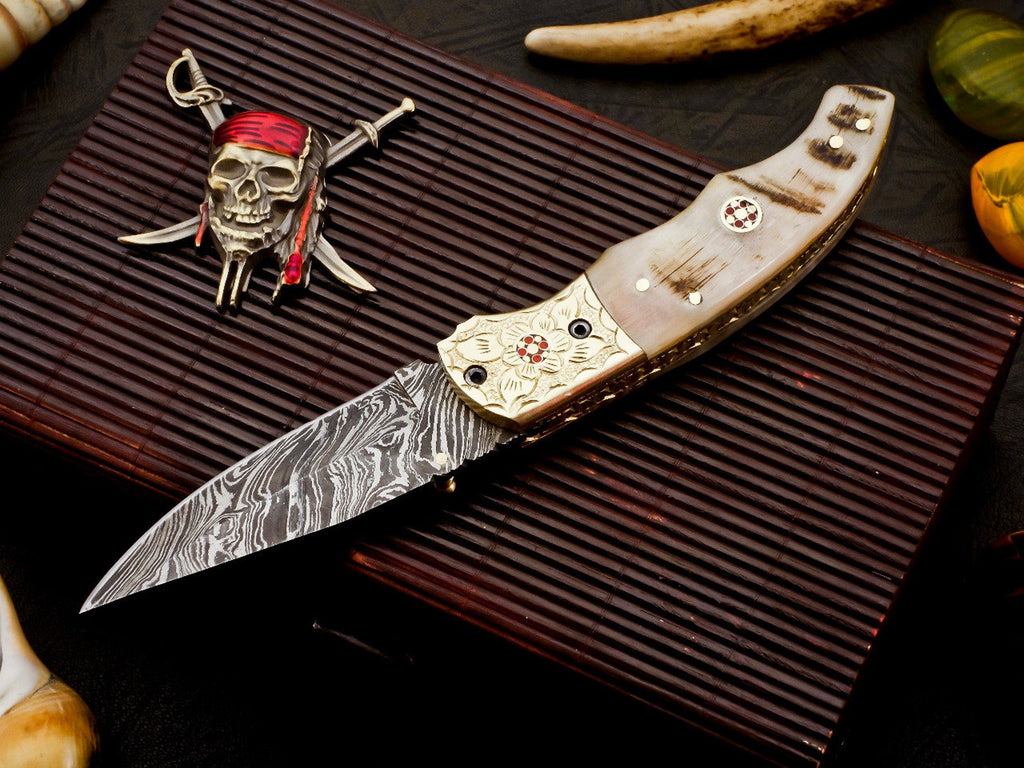 Custom Hand Forged Damascus knife Ram Horn handle with Leather Cover Camping Hunting Folding Knife