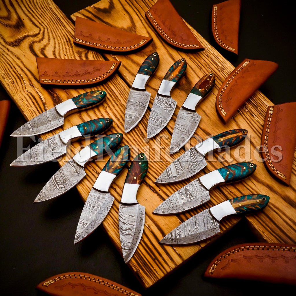 Personalized Set for Groomsmen Damascus Steel Hunting knife Handle Resin