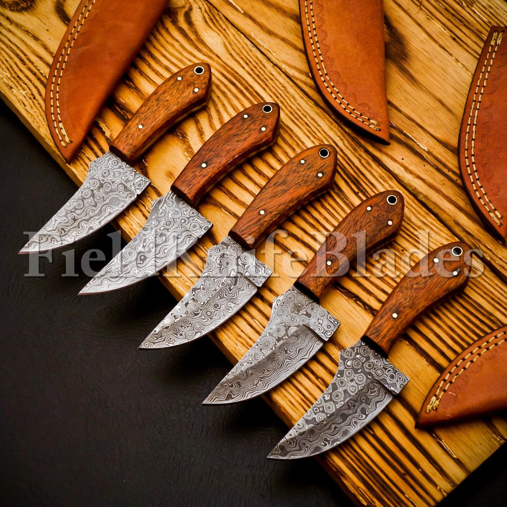 Personalized Set for Groomsmen Damascus Steel Hunting knife Handle Tali Wood
