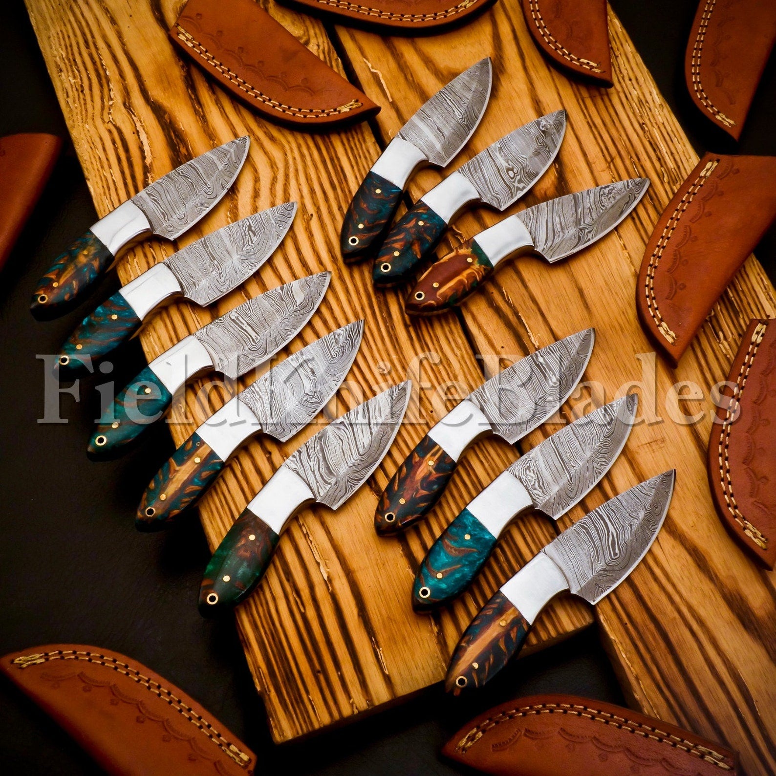 Personalized Set for Groomsmen Damascus Steel Hunting knife Handle Resin