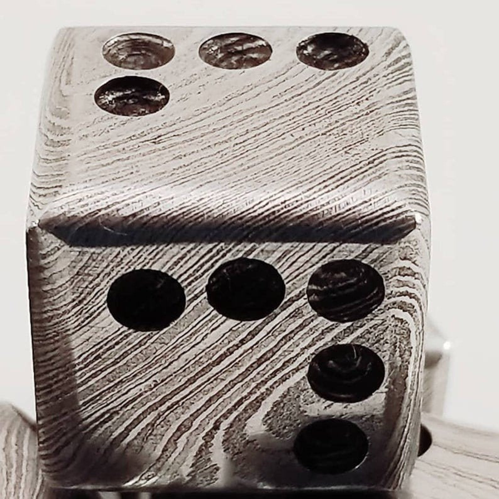 20MM Damascus Steel Dice, 25.85 Dollar per Die / Hand Forged Steel / Damascus Steel / Six Sided Iron / Game Dice / Larp / Gamer Gift