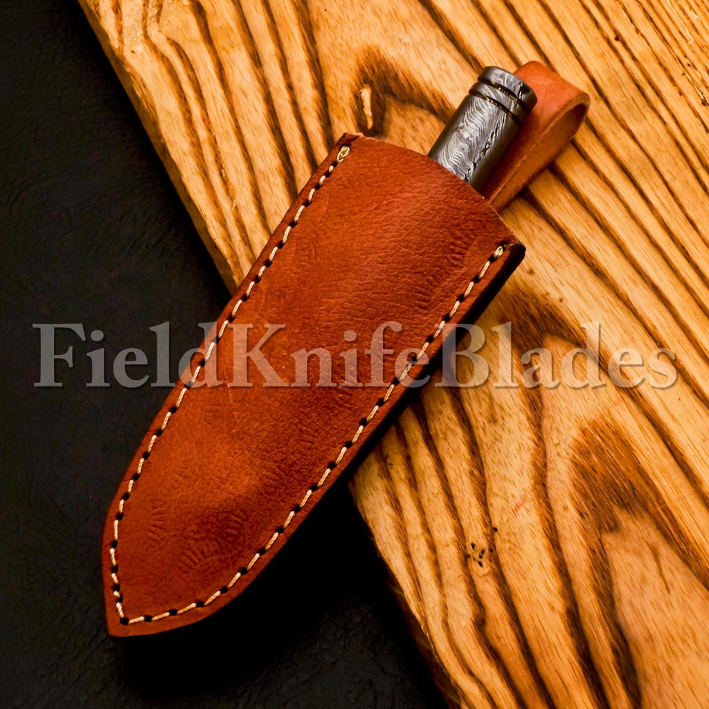 Personalized 6.5 inch Custom Forged Hunter Damascus Steel Tri Dagger Hand Forged Twisted Pattern Kris Dagger With Leather Cover