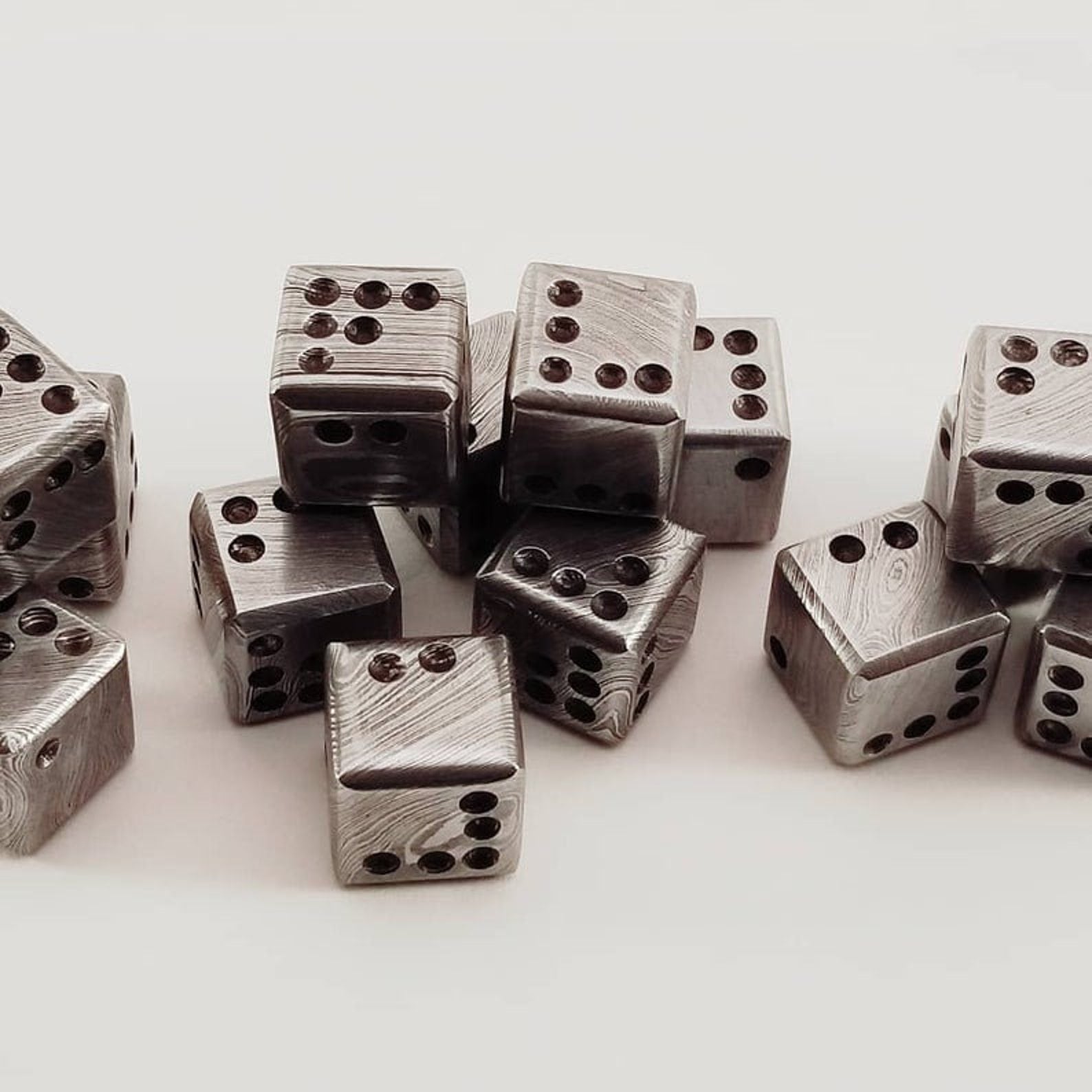 20MM Damascus Steel Dice, 25.85 Dollar per Die / Hand Forged Steel / Damascus Steel / Six Sided Iron / Game Dice / Larp / Gamer Gift