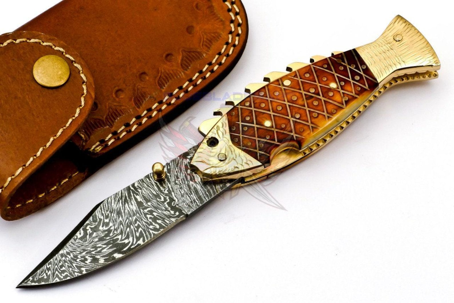 Personalized Custom Damascus Steel Folding knife Fish knife Pocket Knife Handle Makarta Sheet Best Gift with Leather Sheath